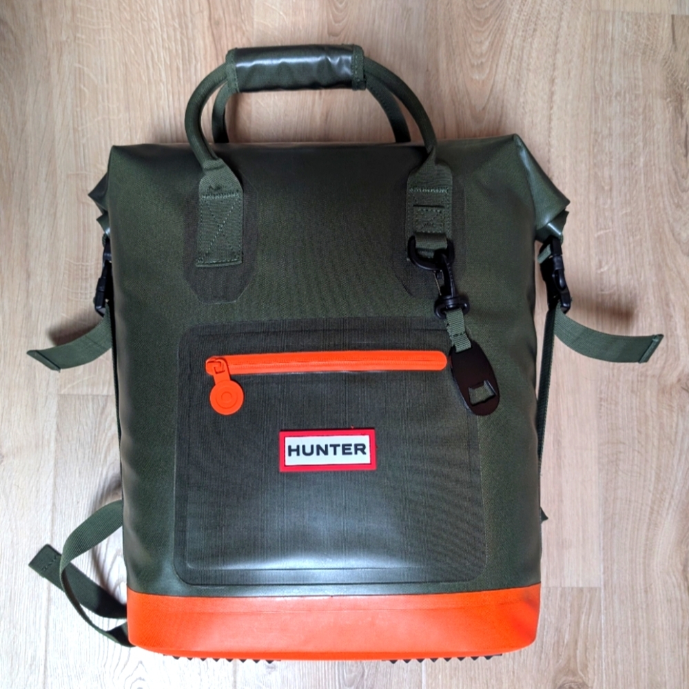Hunter x Target Large 17L Roll Top Cooler Backpack Olive Green Orange EUC